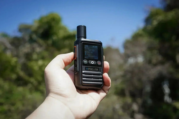 What’s a PoC Radio? Poclink vs. Walkie Talkies & Phones - Poclink Radios